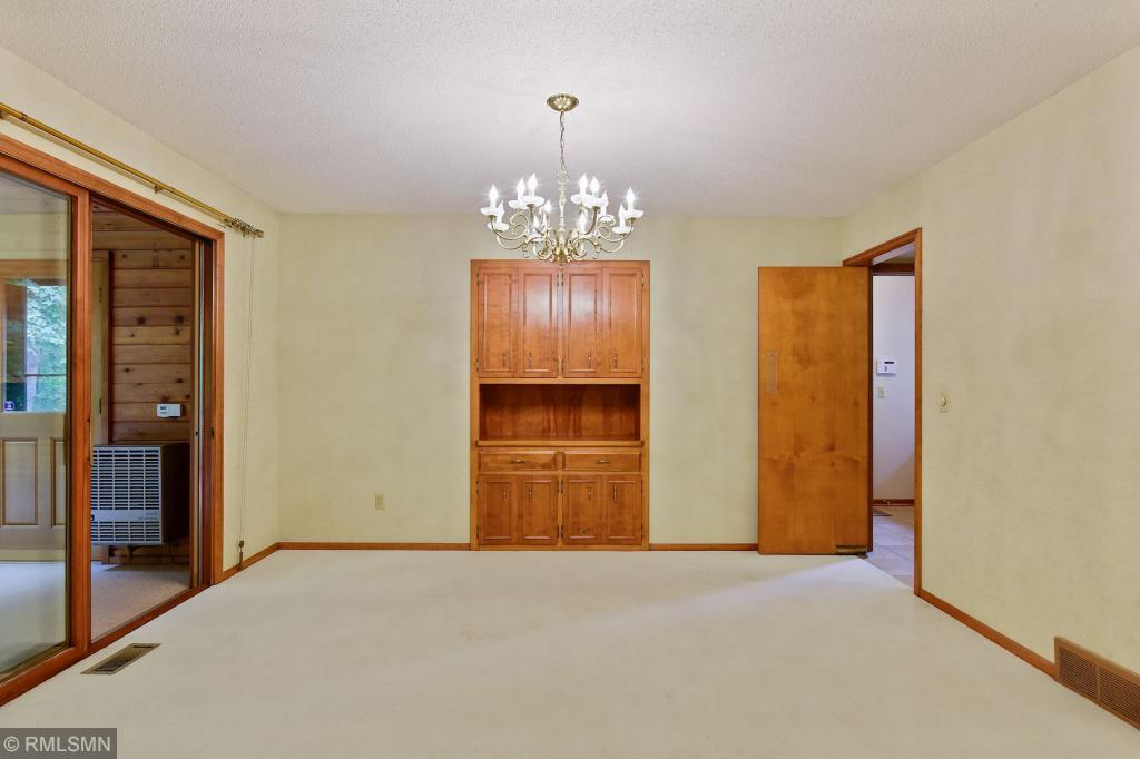 18516 Timber Ridge Drive Minnetonka, MN 55345 - Photo 10 of 40