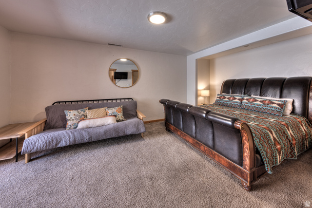 3461 Westwater Road, Unit 6 Moab, UT 84532 - Photo 13 of 33 View of carpeted bedroom