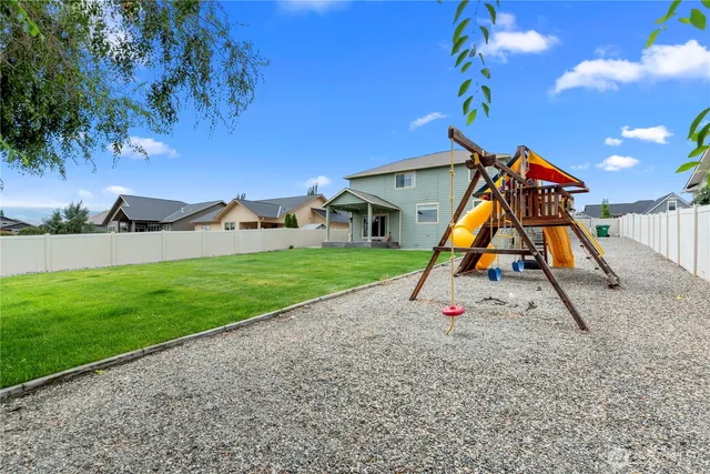 $799,900 | 3517 Dianna Way, Wenatchee, WA 98801