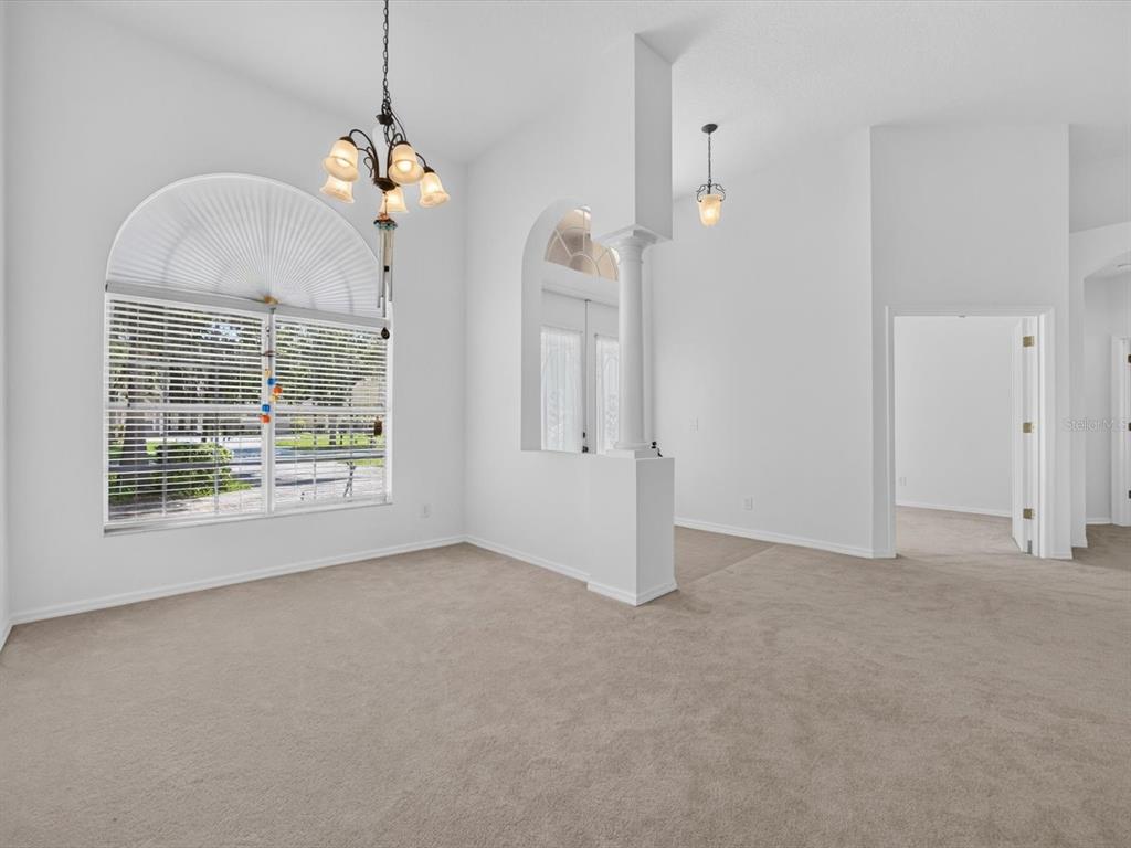 2275 Rambling Oaks Way Kissimmee, FL 34746 - Photo 7 of 51