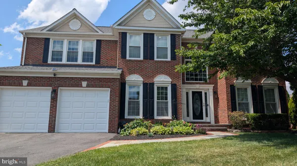 $1,200,000 | 4689 Brentwall Court, Chantilly, VA 20151