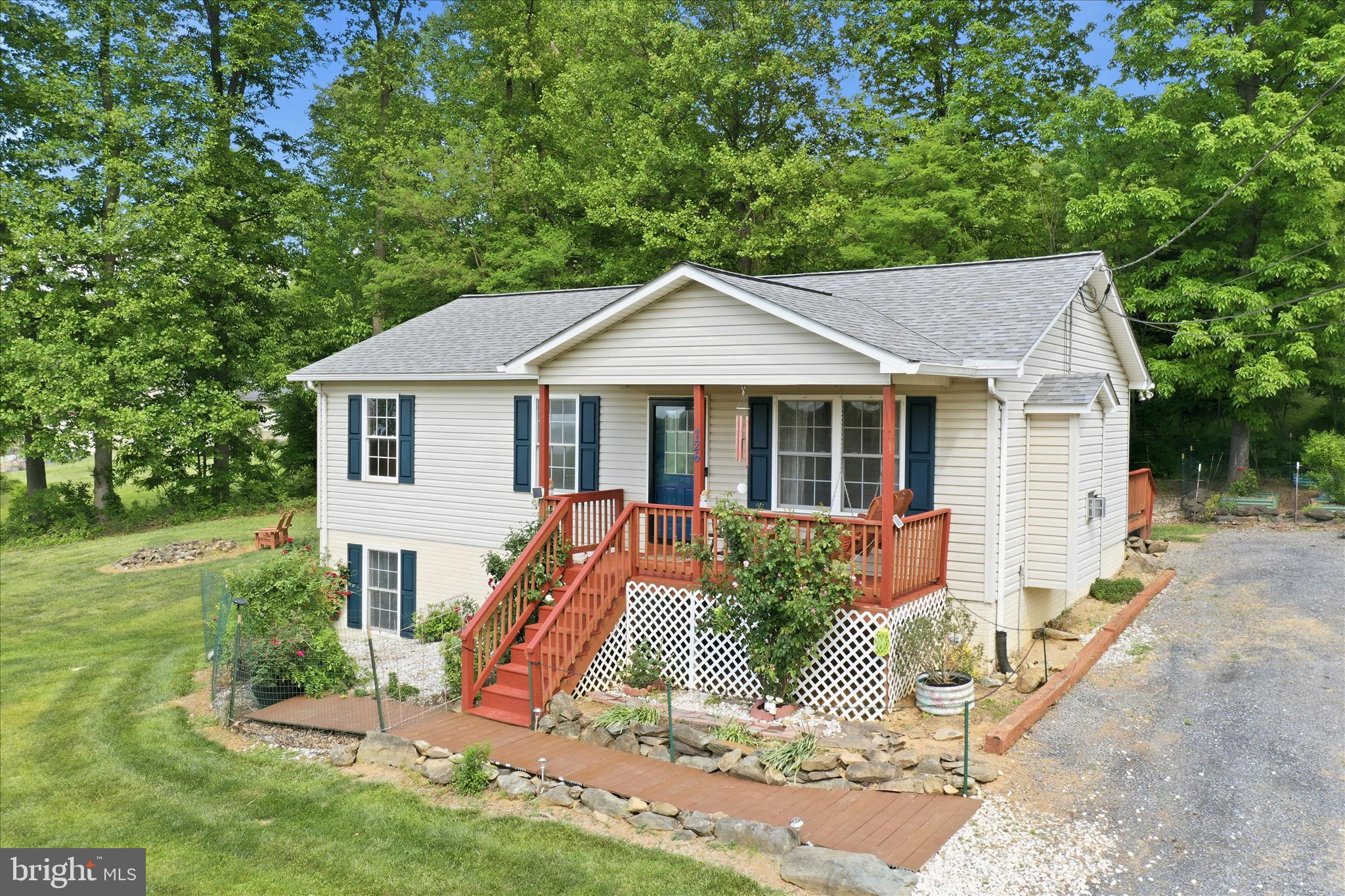 Welcome Home to 126 Cliffside Road