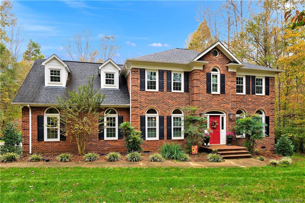 7158 Forest Ridge Road Matthews, NC 28104 - Photo 1 of 35 Gallery Image 1