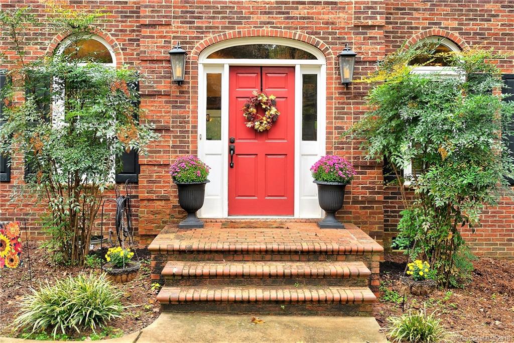 7158 Forest Ridge Road Matthews, NC 28104 - Photo 2 of 35 Gallery Image 2