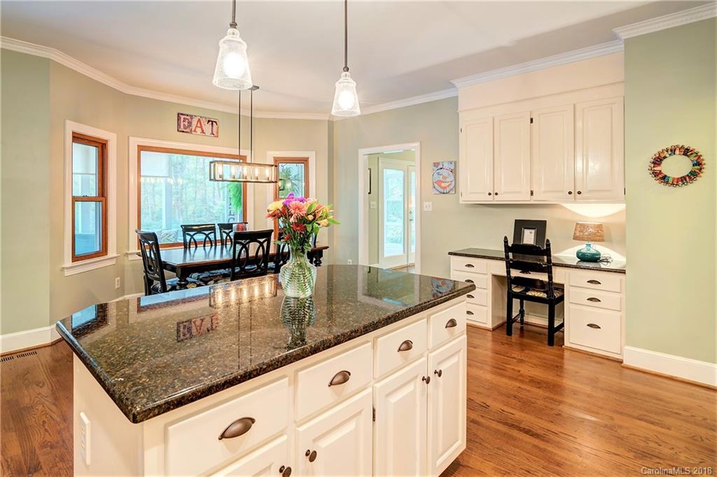 7158 Forest Ridge Road Matthews, NC 28104 - Photo 7 of 35 Gallery Image 7