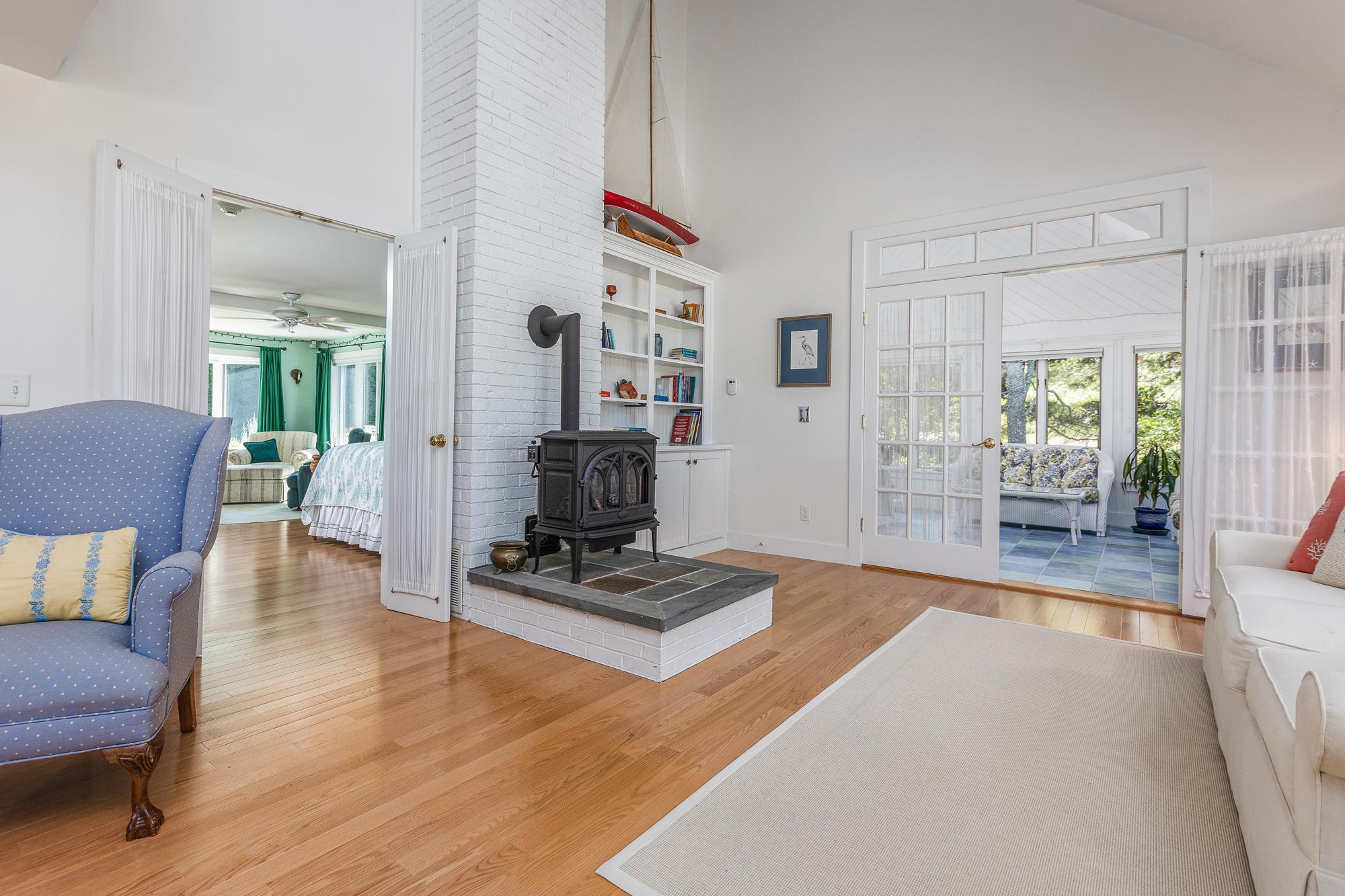 20 Clay Pits Road Scarborough, ME 04074 - Photo 11 of 105 20 Clay Pit_W5_011