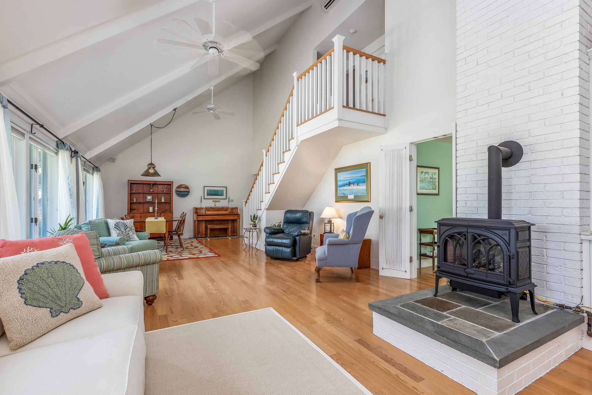 20 Clay Pits Road Scarborough, ME 04074 - Photo 15 of 105 20 Clay Pit_W5_025