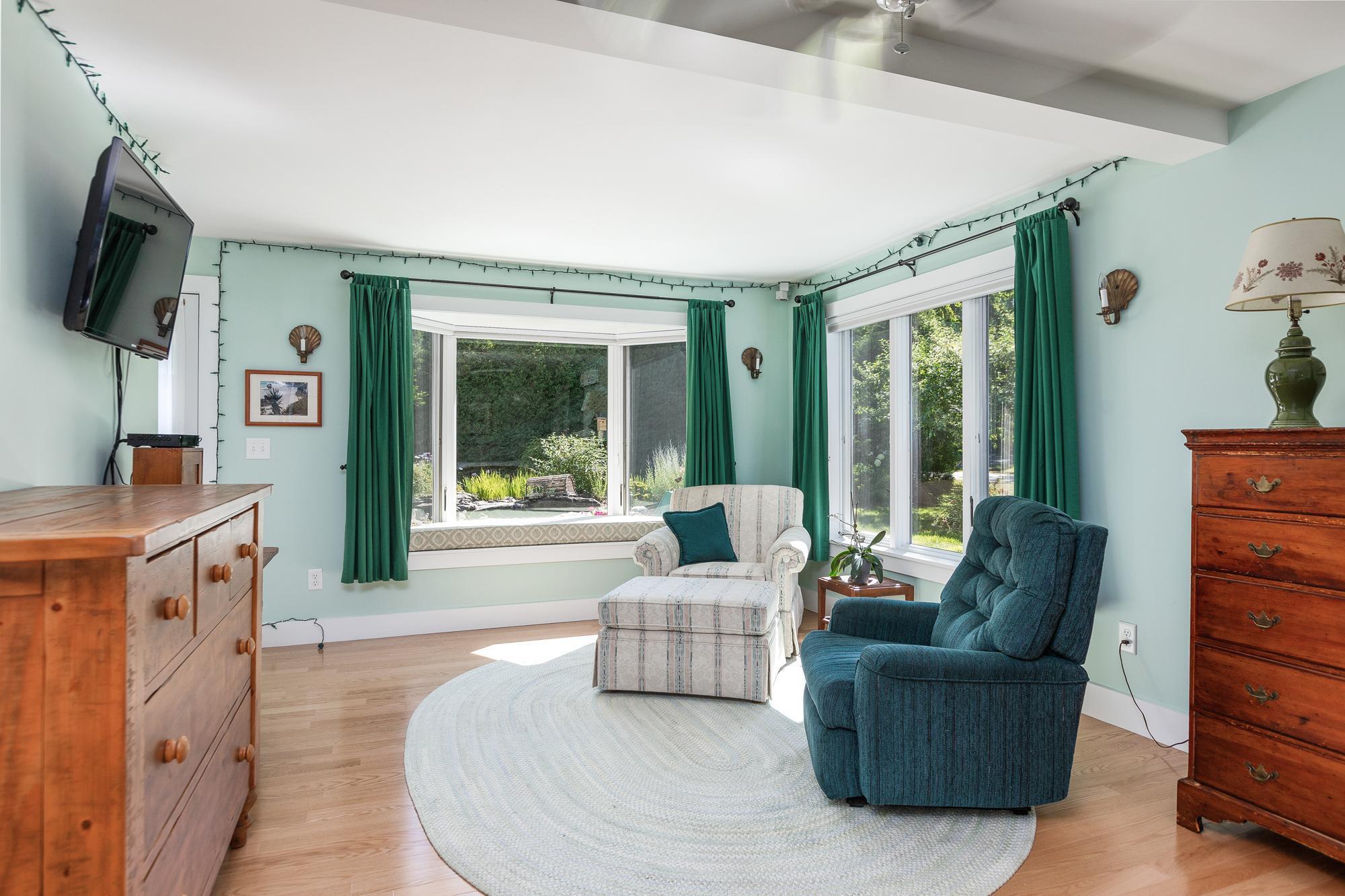 20 Clay Pits Road Scarborough, ME 04074 - Photo 17 of 105 20 Clay Pit_W5_013