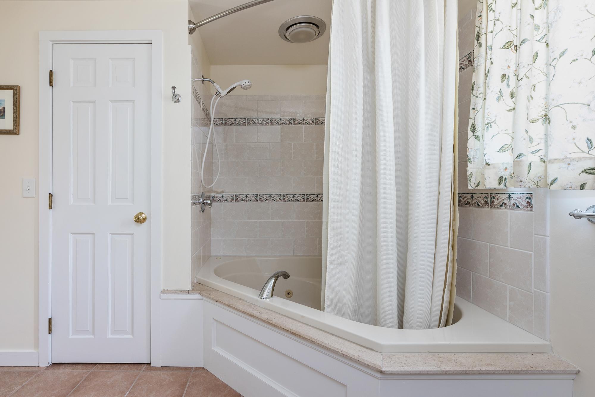 20 Clay Pits Road Scarborough, ME 04074 - Photo 38 of 105 20 Clay Pit_W5_040