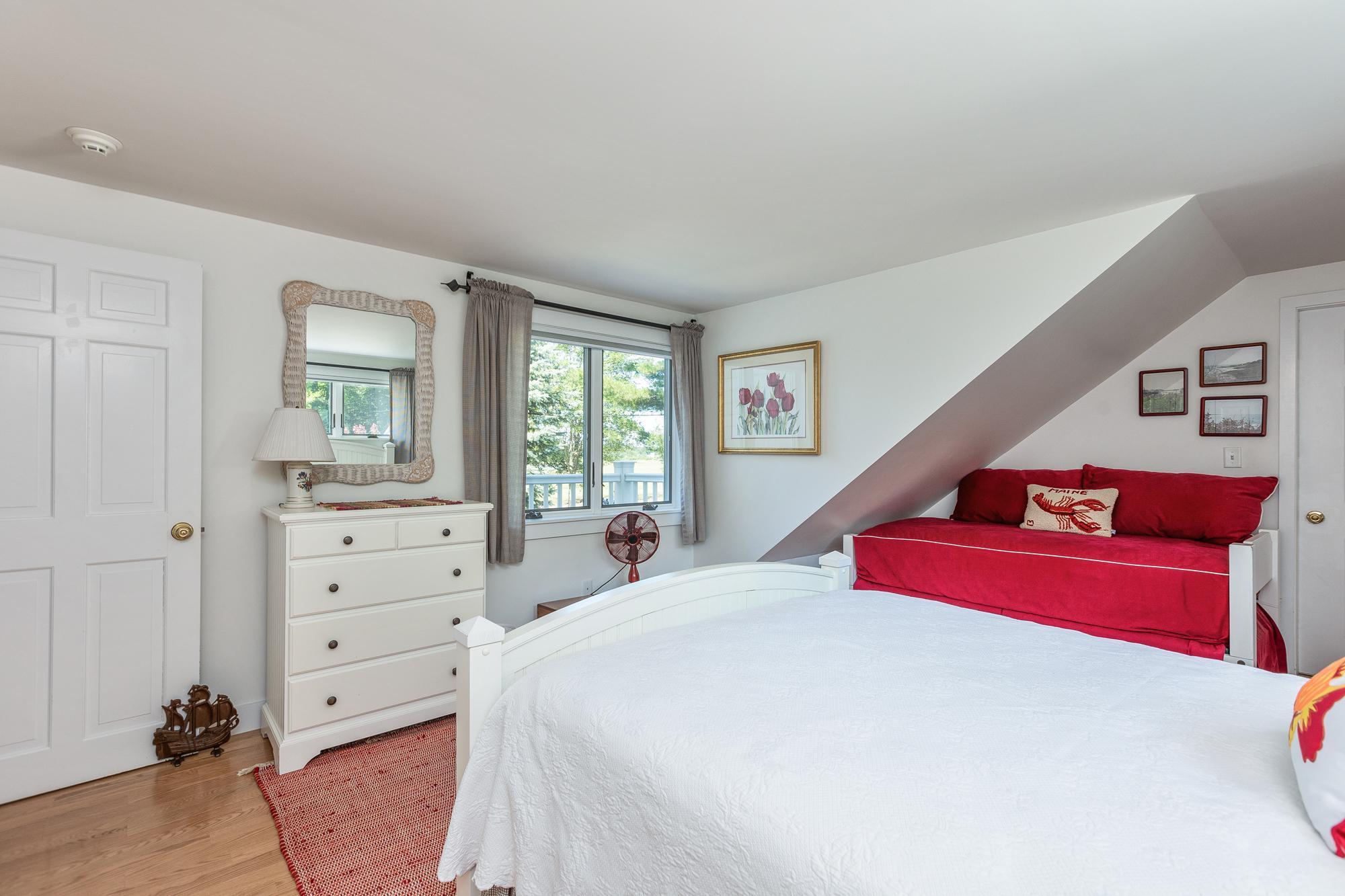 20 Clay Pits Road Scarborough, ME 04074 - Photo 40 of 105 20 Clay Pit_W5_042