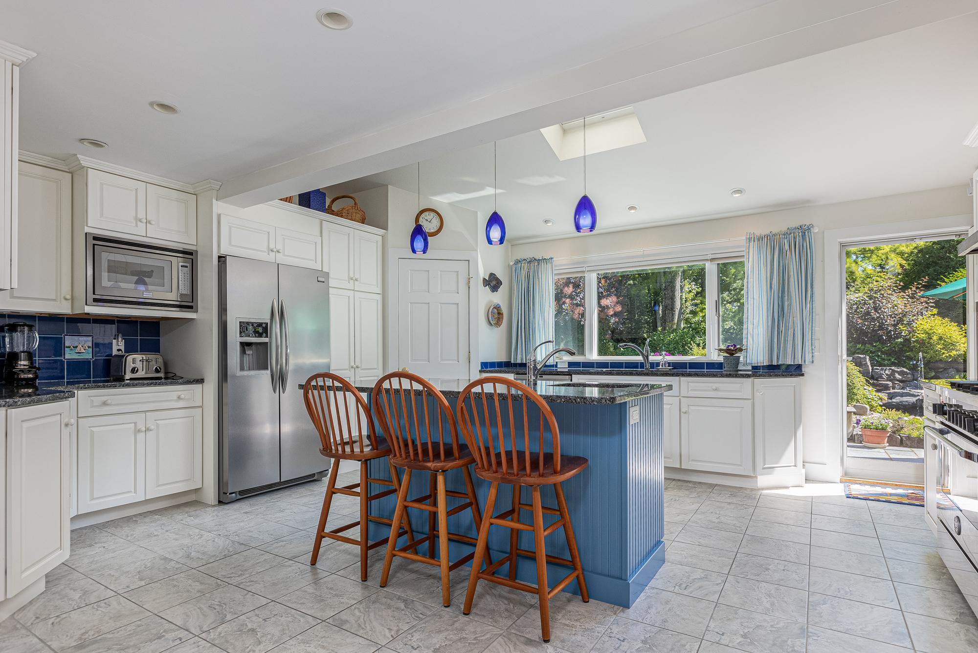 20 Clay Pits Road Scarborough, ME 04074 - Photo 4 of 105 20 Clay Pit_W5_028