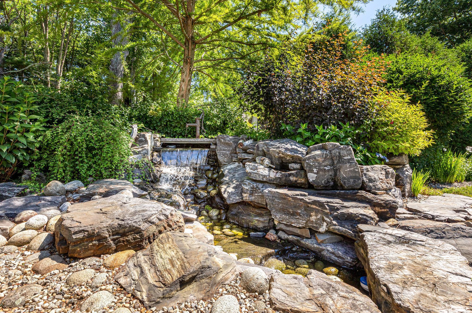 20 Clay Pits Road Scarborough, ME 04074 - Photo 64 of 105 20 Clay Pit_W5_072