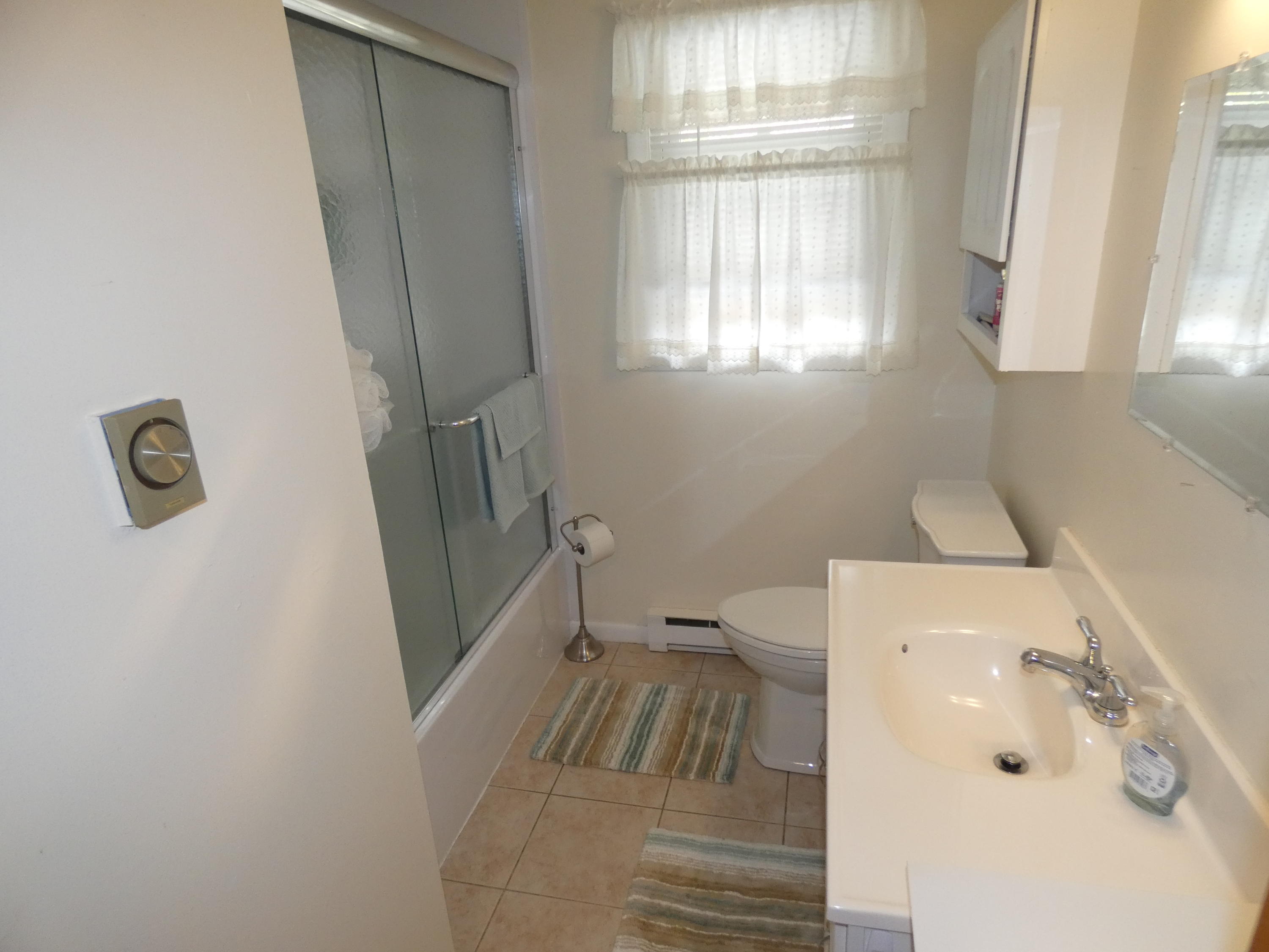 8 Villa Road, Unit 8 Westbrook, ME 04092 - Photo 17 of 28 Full Bathroom