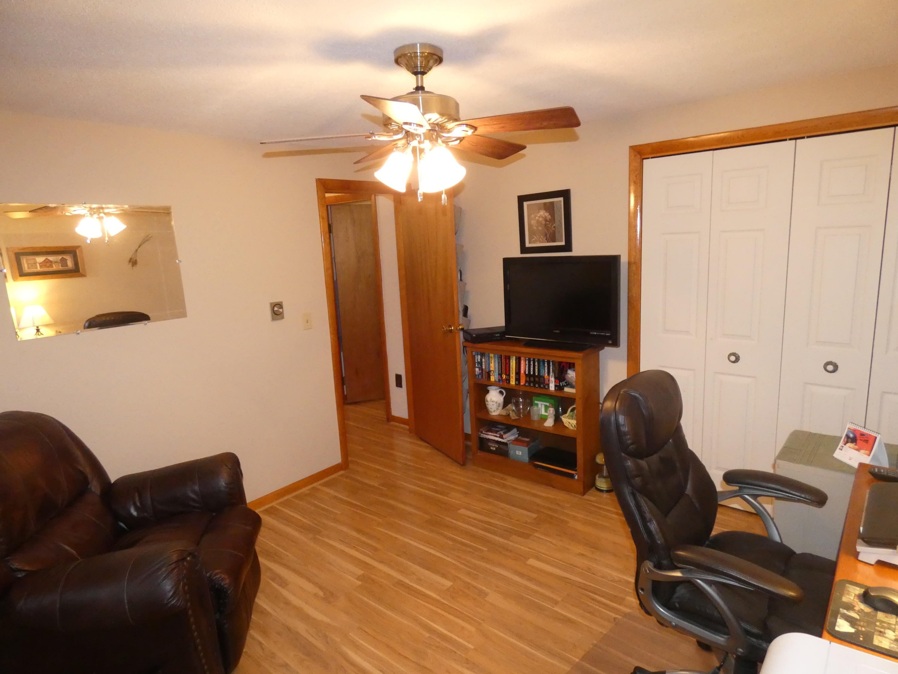 8 Villa Road, Unit 8 Westbrook, ME 04092 - Photo 18 of 28 2nd Bedroom