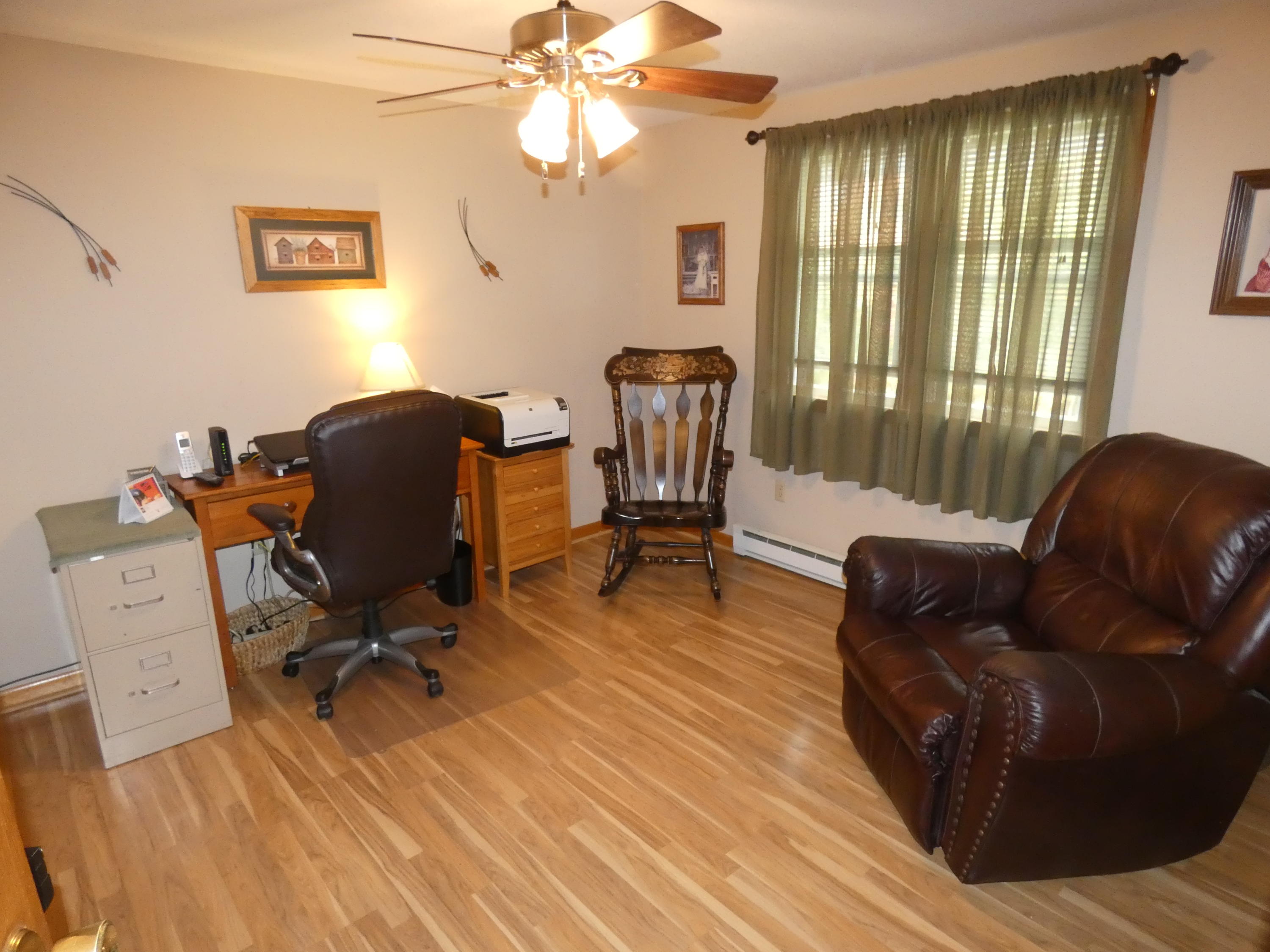 8 Villa Road, Unit 8 Westbrook, ME 04092 - Photo 19 of 28 2nd Bedroom (2)