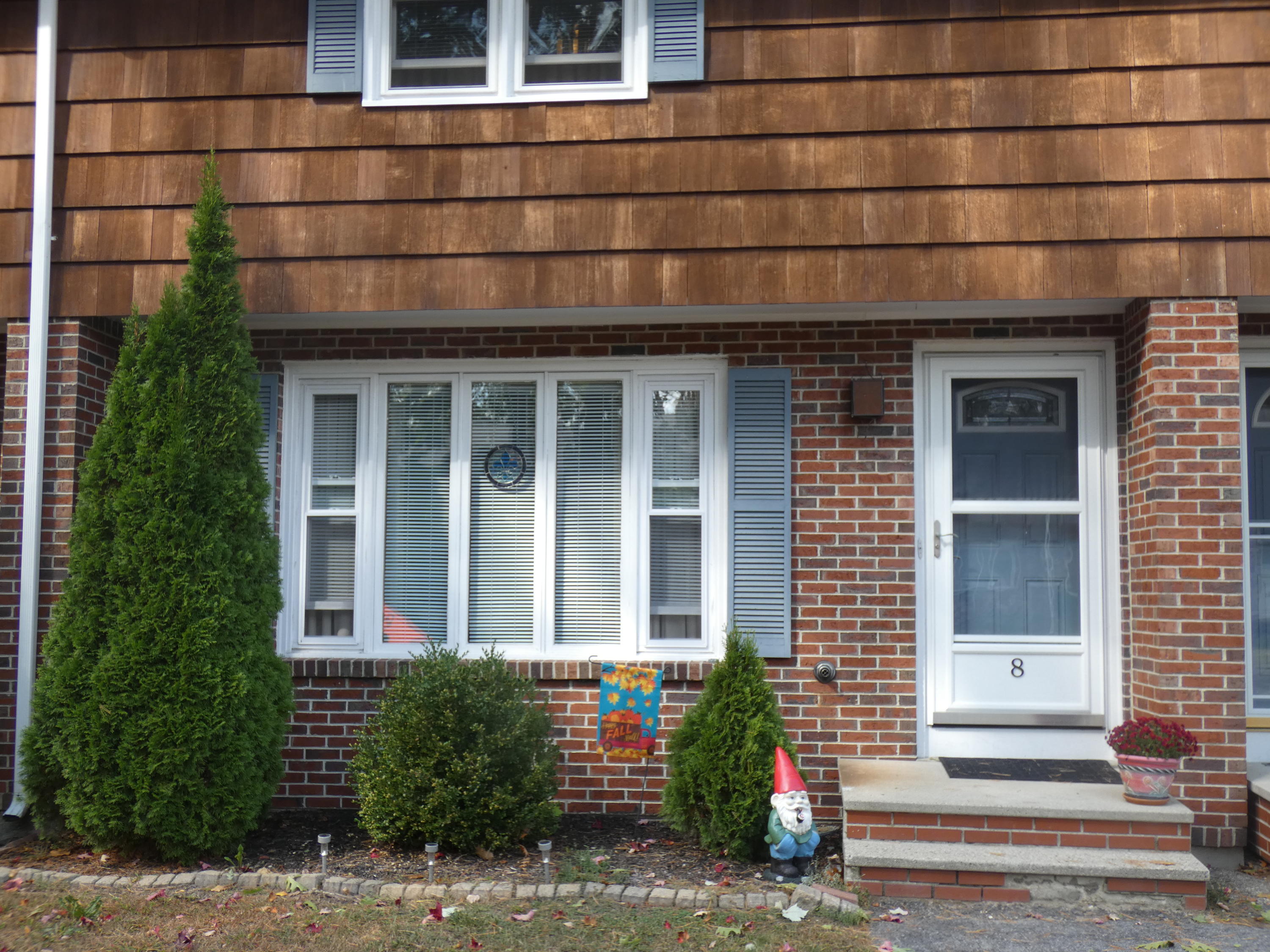 8 Villa Road, Unit 8 Westbrook, ME 04092 - Photo 2 of 28 Front of Condo