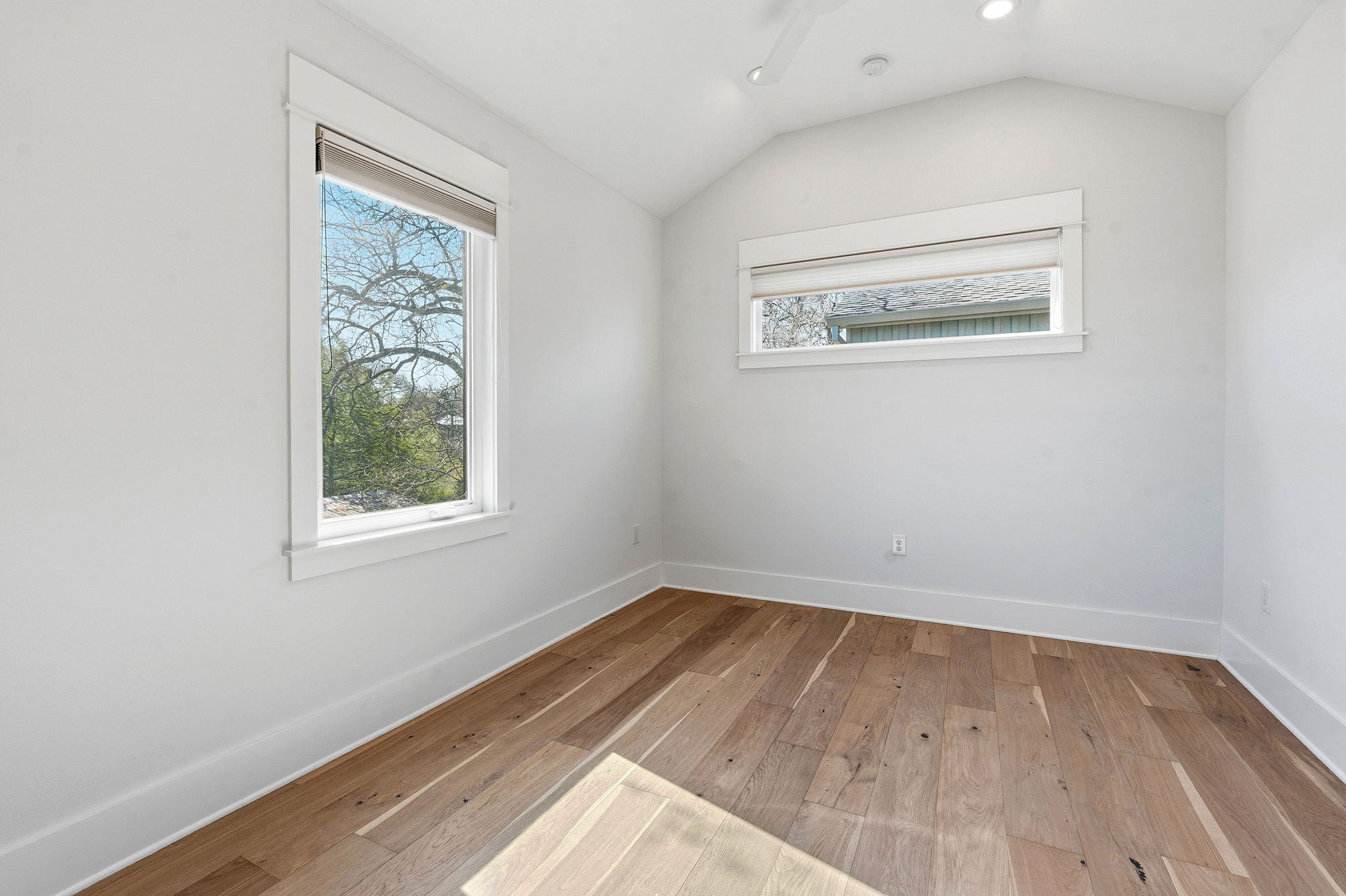 2921 Lyons Road, Unit 1 Austin, TX 78702 - Photo 13 of 20 an empty room with a window