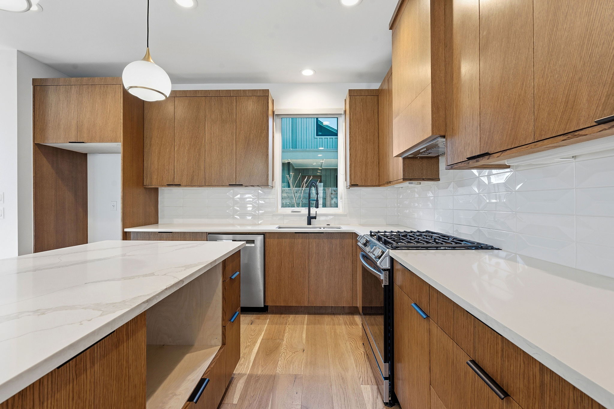 2921 Lyons Road, Unit 1 Austin, TX 78702 - Photo 6 of 20