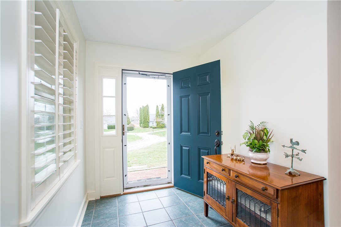 318 Corey Lane Middletown, RI 02842 - Photo 2 of 35