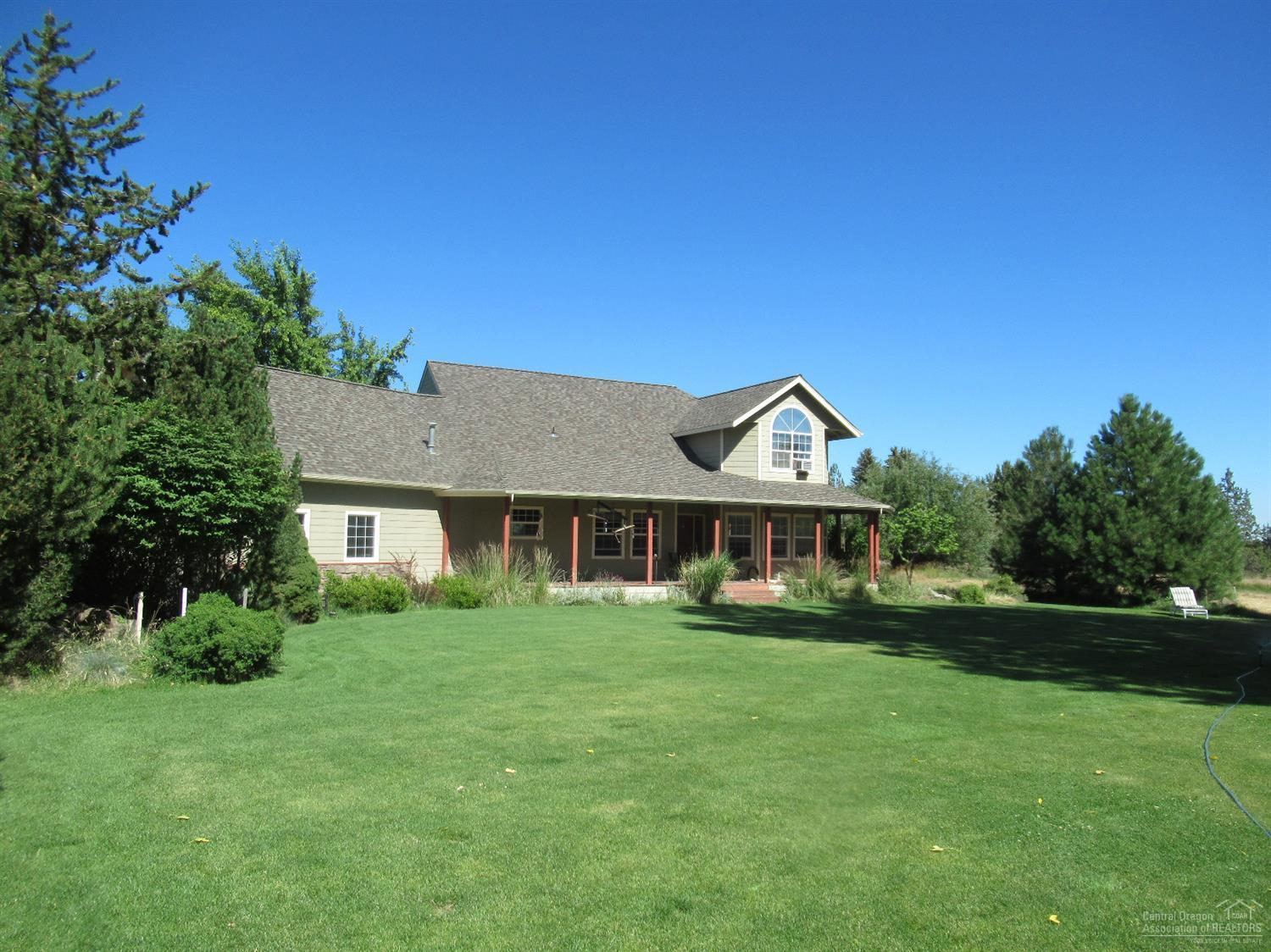 61775 Tomahawk Street Bend, OR 97702 - Photo 1 of 20 Gallery Image 1