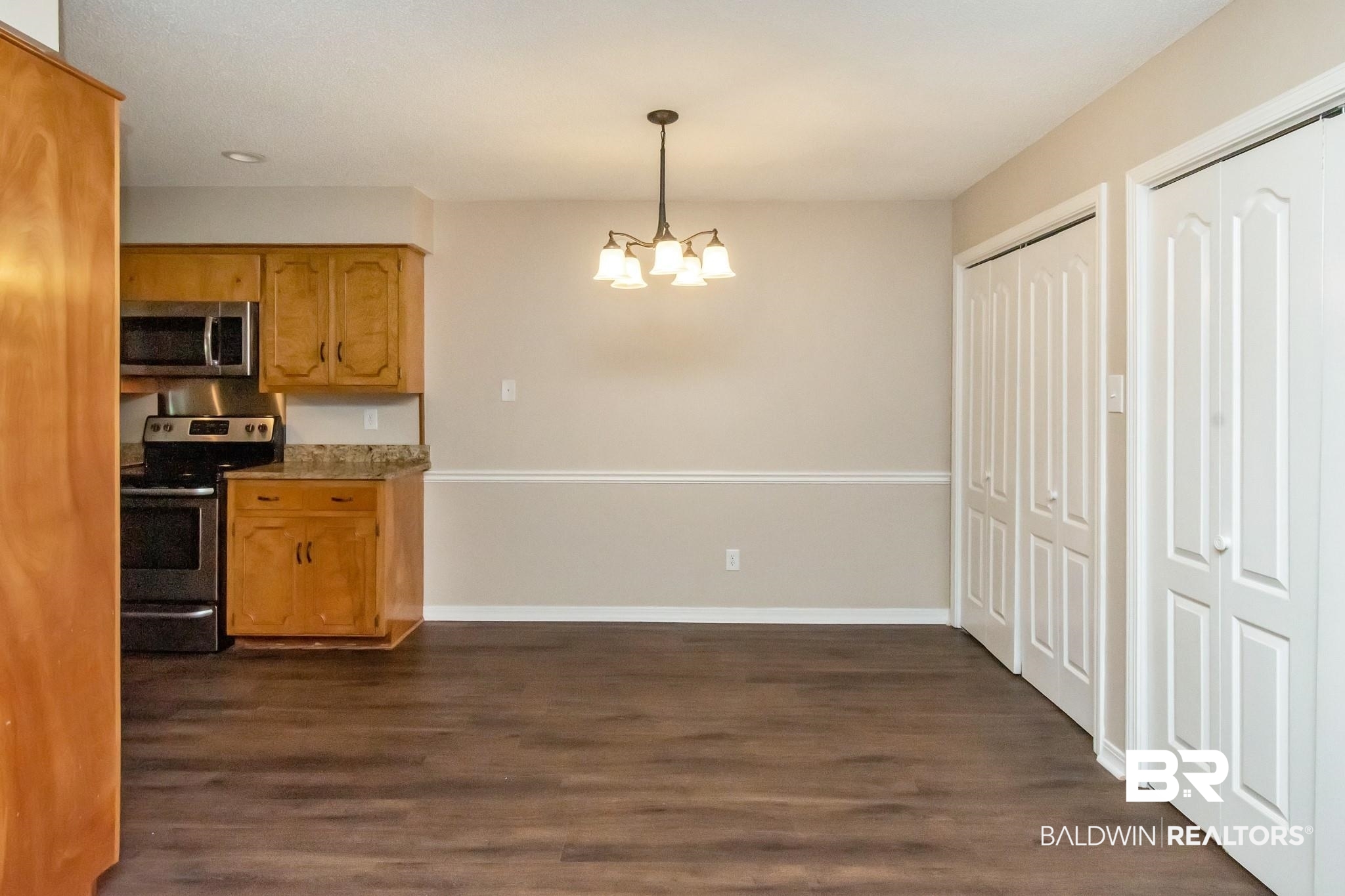 5605 Bentley Court Mobile, AL 36609 - Photo 4 of 27
