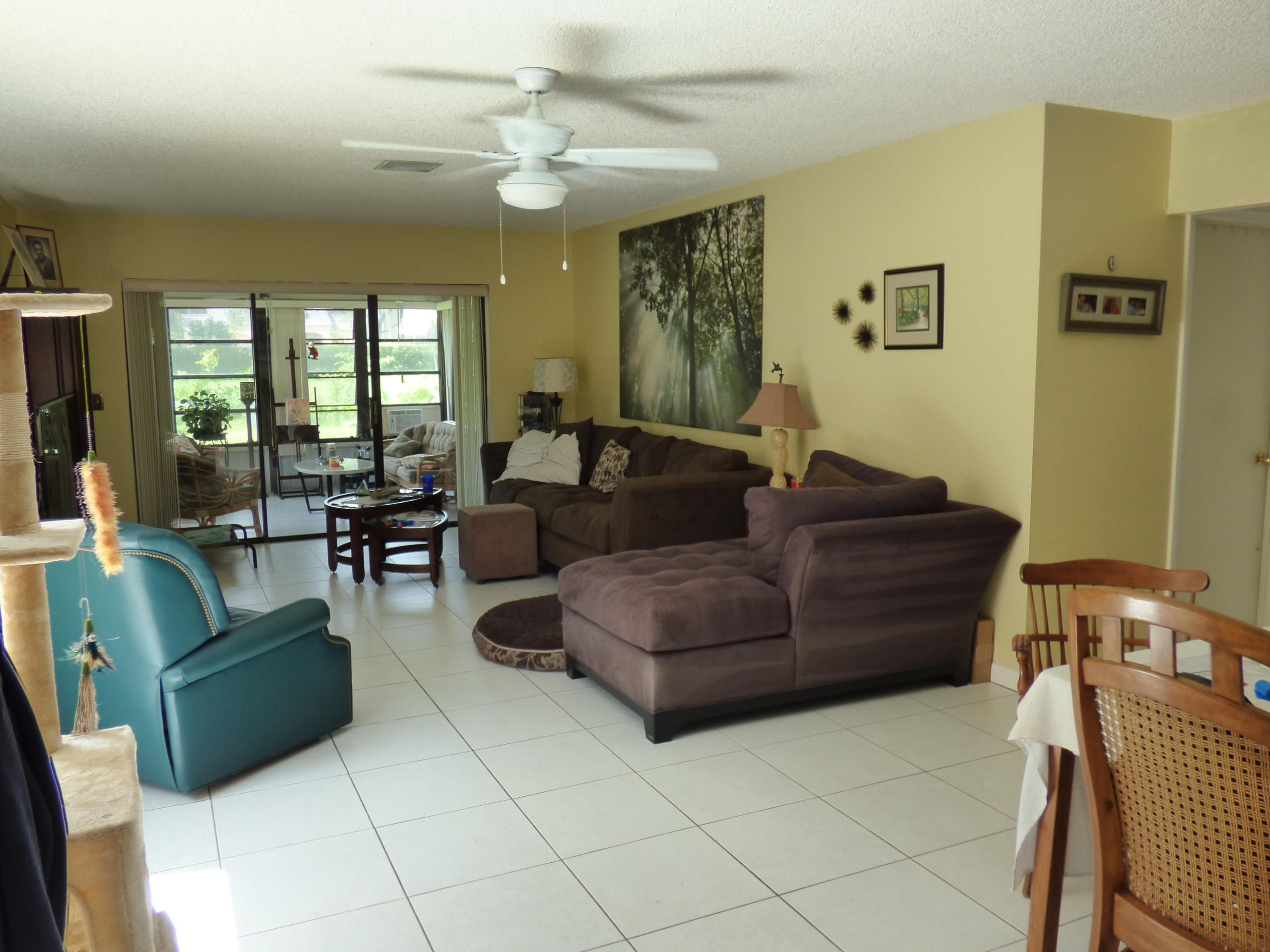 5286 Minto Road Boynton Beach, FL 33472 - Photo 4 of 11 Living Room