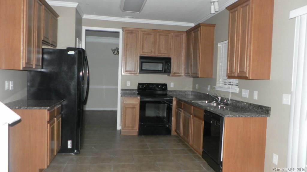 4032 Waters Edge Lane, Unit 44/ Lancaster, SC 29720 - Photo 2 of 24