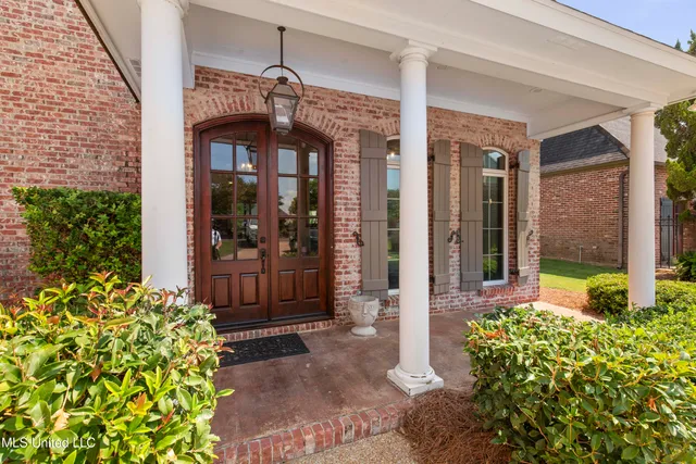 $744,900 | 154 Belle Pointe Circle, Unit POINTE, Madison, MS 39110