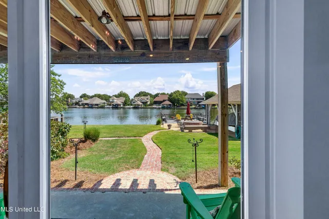 $744,900 | 154 Belle Pointe Circle, Unit POINTE, Madison, MS 39110