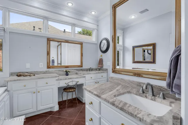 $744,900 | 154 Belle Pointe Circle, Unit POINTE, Madison, MS 39110