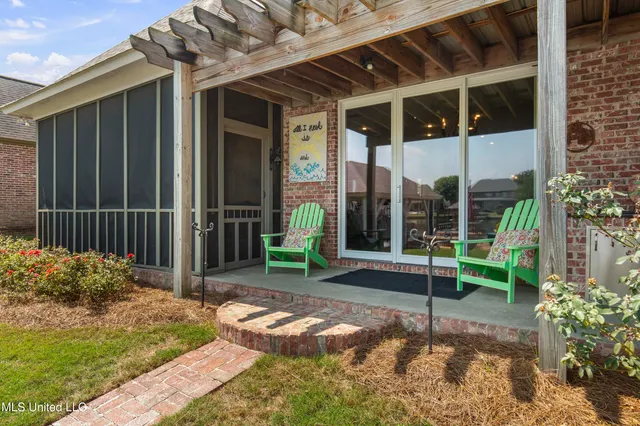 $744,900 | 154 Belle Pointe Circle, Unit POINTE, Madison, MS 39110