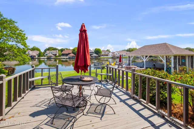 $744,900 | 154 Belle Pointe Circle, Unit POINTE, Madison, MS 39110