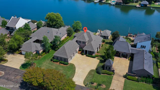 $744,900 | 154 Belle Pointe Circle, Unit POINTE, Madison, MS 39110