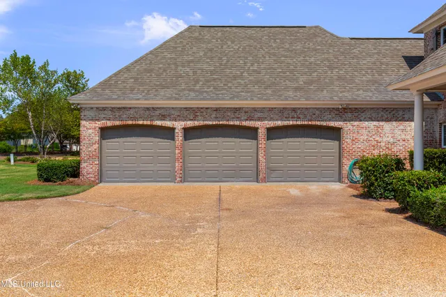 $744,900 | 154 Belle Pointe Circle, Unit POINTE, Madison, MS 39110