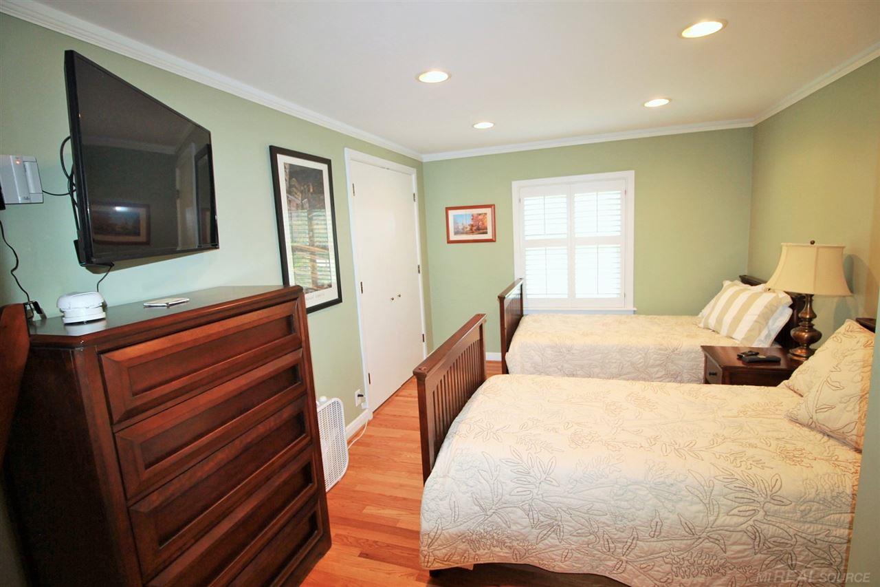 945 Trombley Road Grosse Pointe Park, MI 48230 - Photo 39 of 62