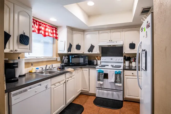 $1,750 | 3034 Deer Valley Drive, Spring, TX 77373