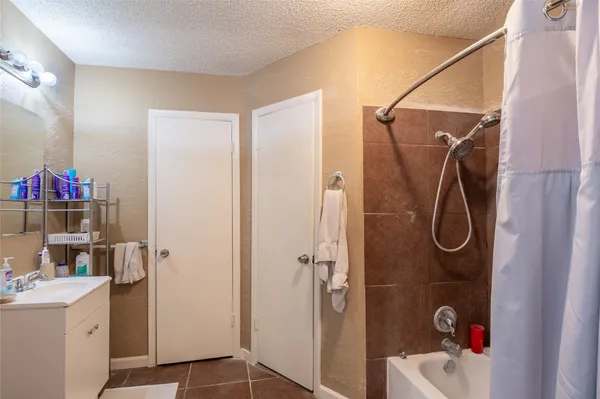 $1,750 | 3034 Deer Valley Drive, Spring, TX 77373