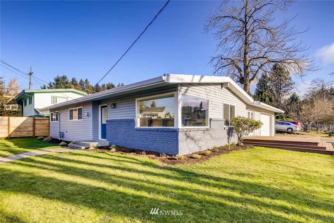 12710 64th Avenue South Seattle, WA 98178 - Photo 1 of 19 Gallery Image 1