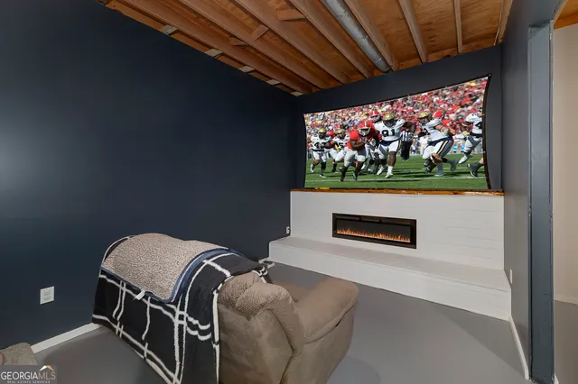 a room with furniture and lamp