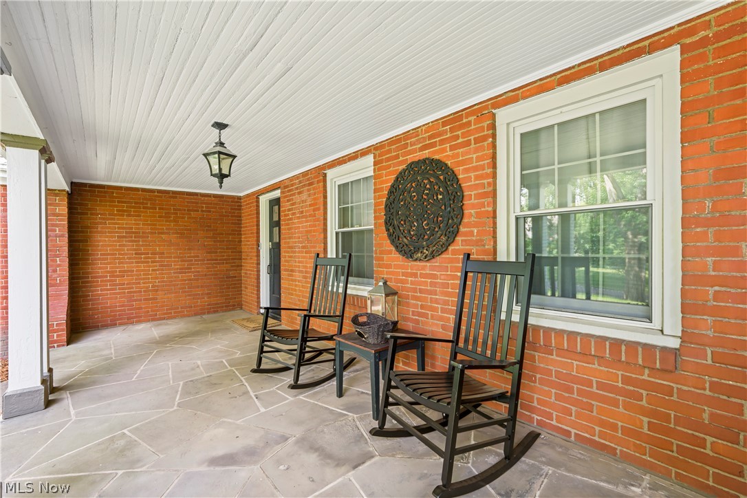 2960 Midvale Road Northwest Canton, OH 44718 - Photo 4 of 42 View of patio