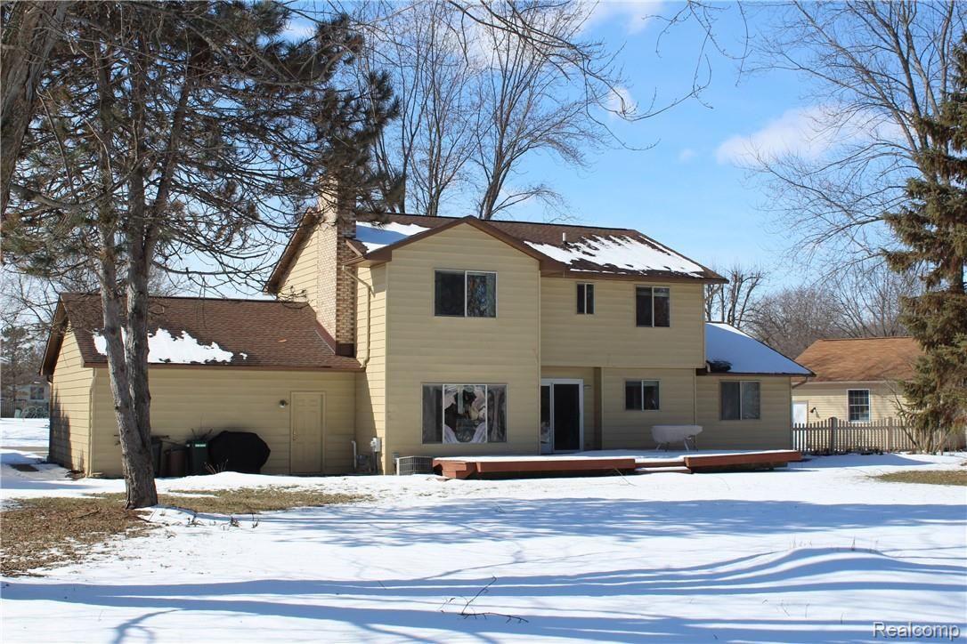 1262 Heatherwoode Road Flint, MI 48532 - Photo 27 of 30 IMG_4855.JPG