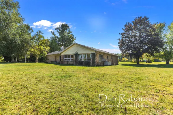 $319,900 | 3261 River Lane, Hastings, MI 49058