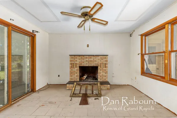 $319,900 | 3261 River Lane, Hastings, MI 49058