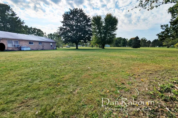 $319,900 | 3261 River Lane, Hastings, MI 49058