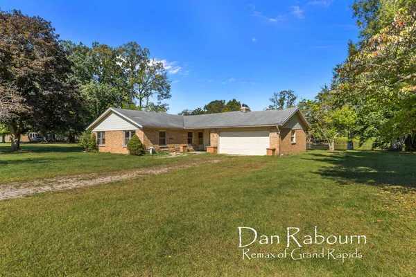 $319,900 | 3261 River Lane, Hastings, MI 49058