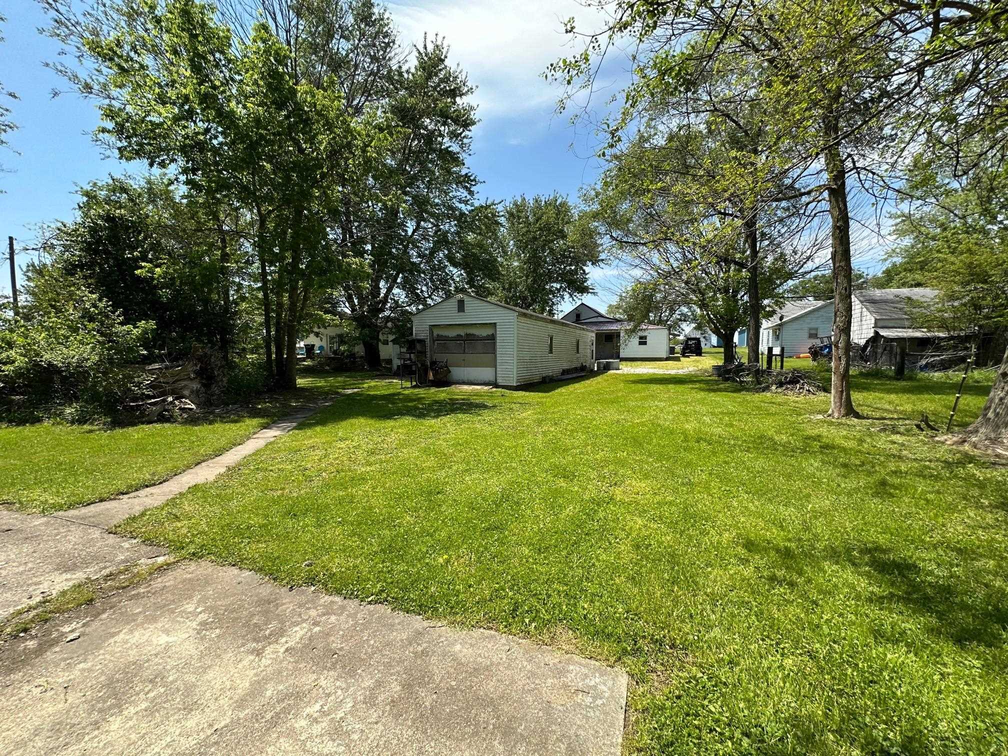812 South Pittenger Road Selma, IN 47383 - Photo 25 of 29