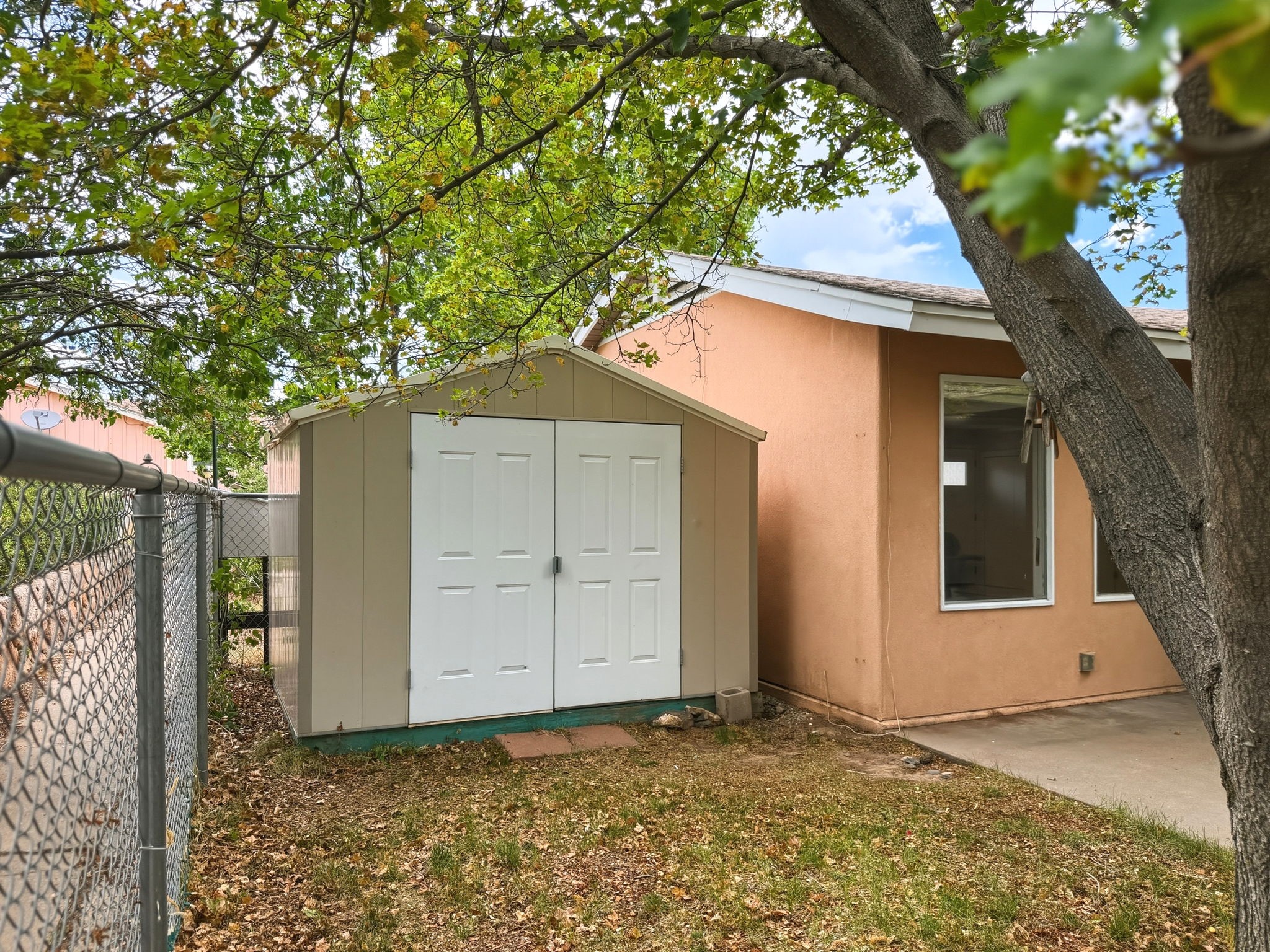 1063 Pinon Loop Los Alamos, NM 87544 - Photo 34 of 45