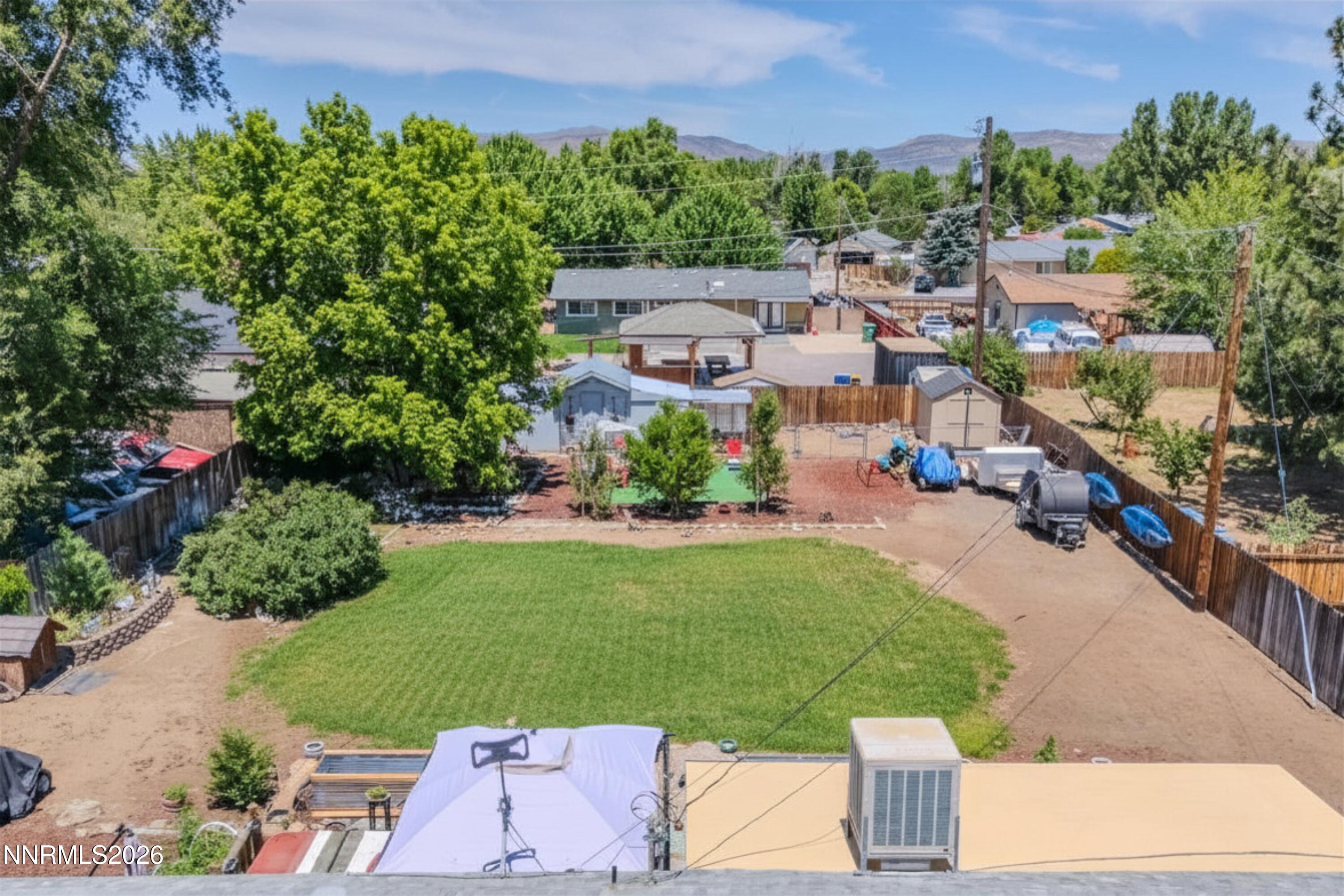 185 East Surge Street Reno, NV 89506 - Photo 17 of 33 1
