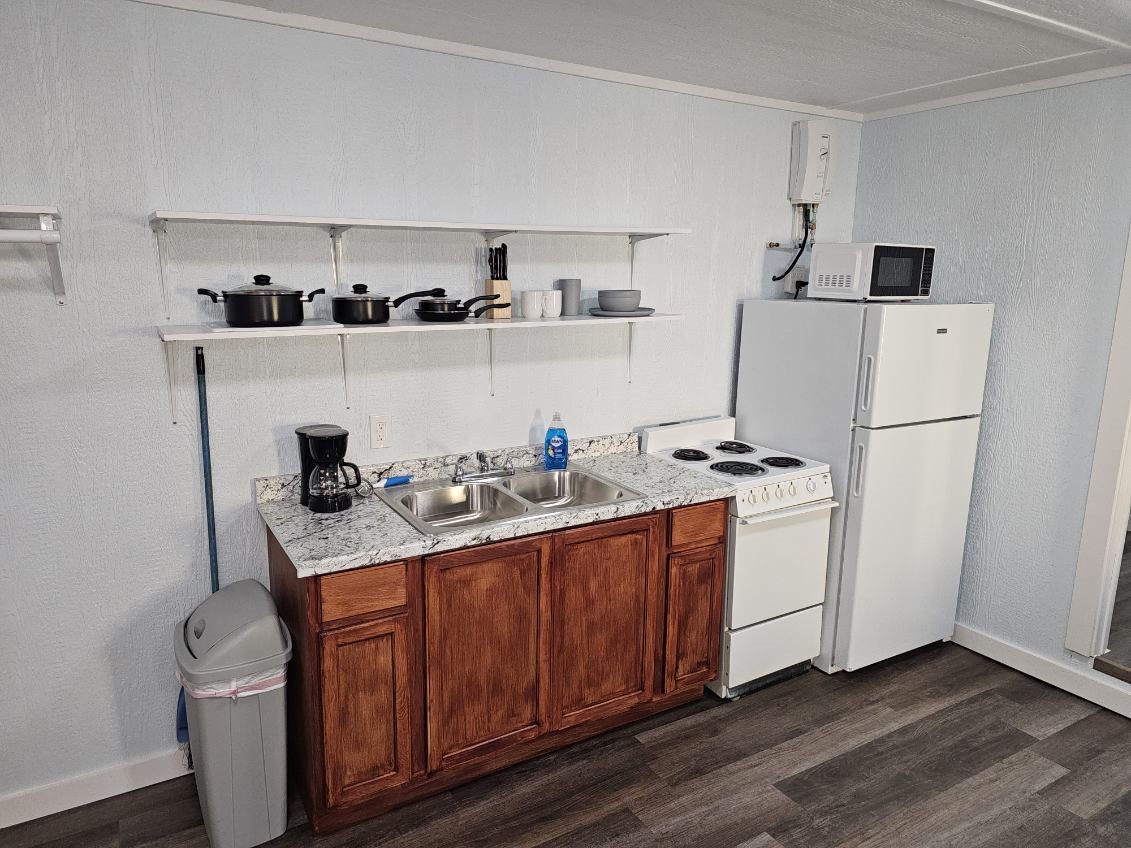 202 West E Street La Porte, TX 77571 - Photo 3 of 7