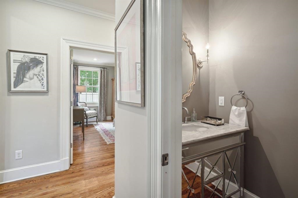 5094 Cole Road Memphis, TN 38117 - Photo 16 of 40 Gallery Image 16